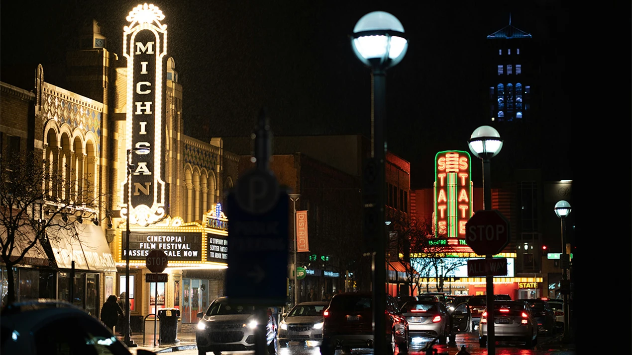 michigan-city-street-at-night-1270w